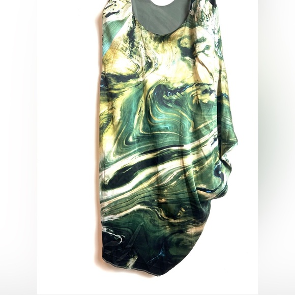 Nicole Miller Assymetrical Flowy Marble Print Dress - Picture 7 of 9